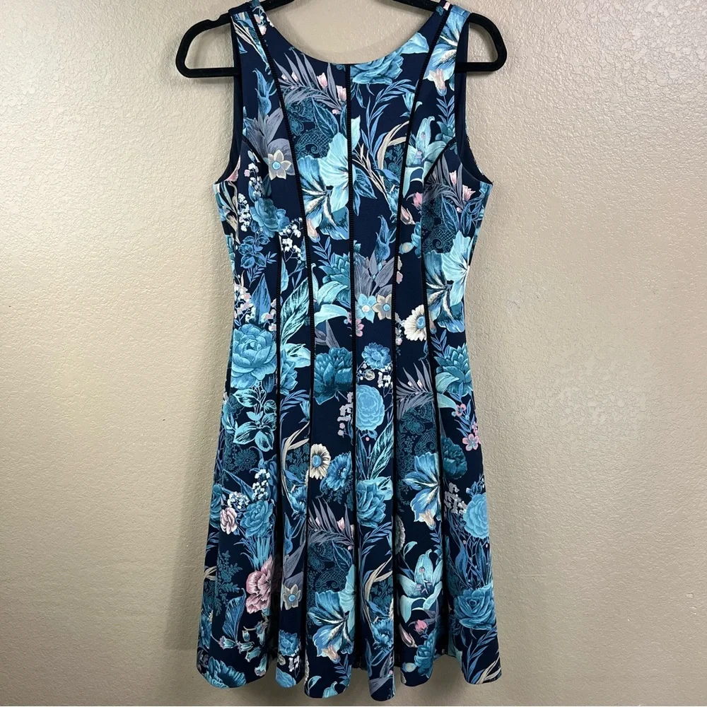 WHBM sleeveless floral fit and flare  mini dress. - Picture 2 of 9